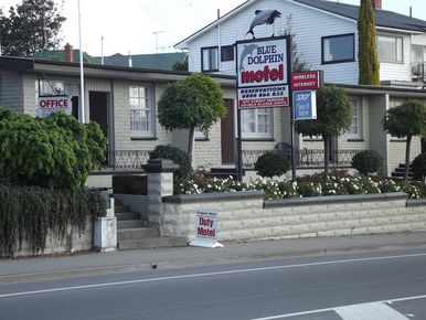 Good entry level Motel for someone wanting to buy a successful accommodation business and demands investigation.